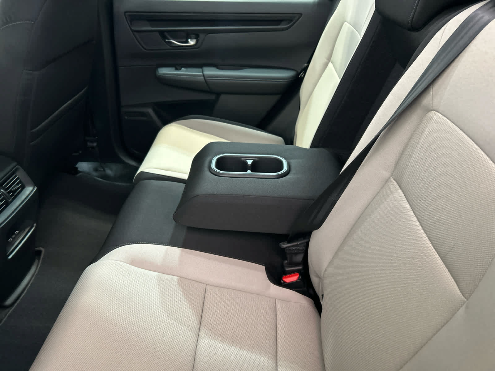 New 2027 Honda CR-V EX image 5