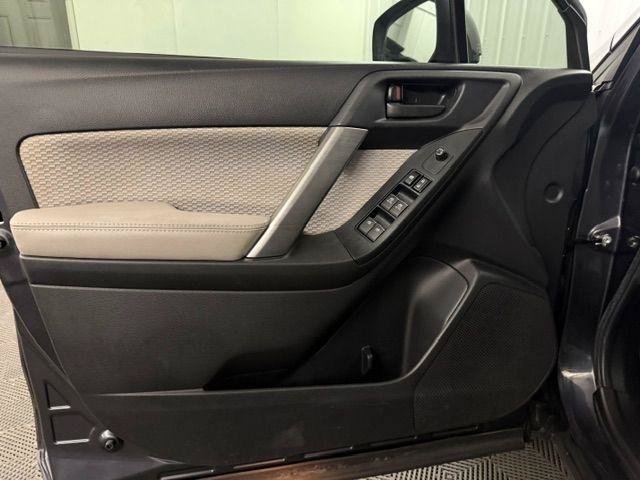 Used 2018 Subaru Forester 2.5i Premium AWD/4WD image 6