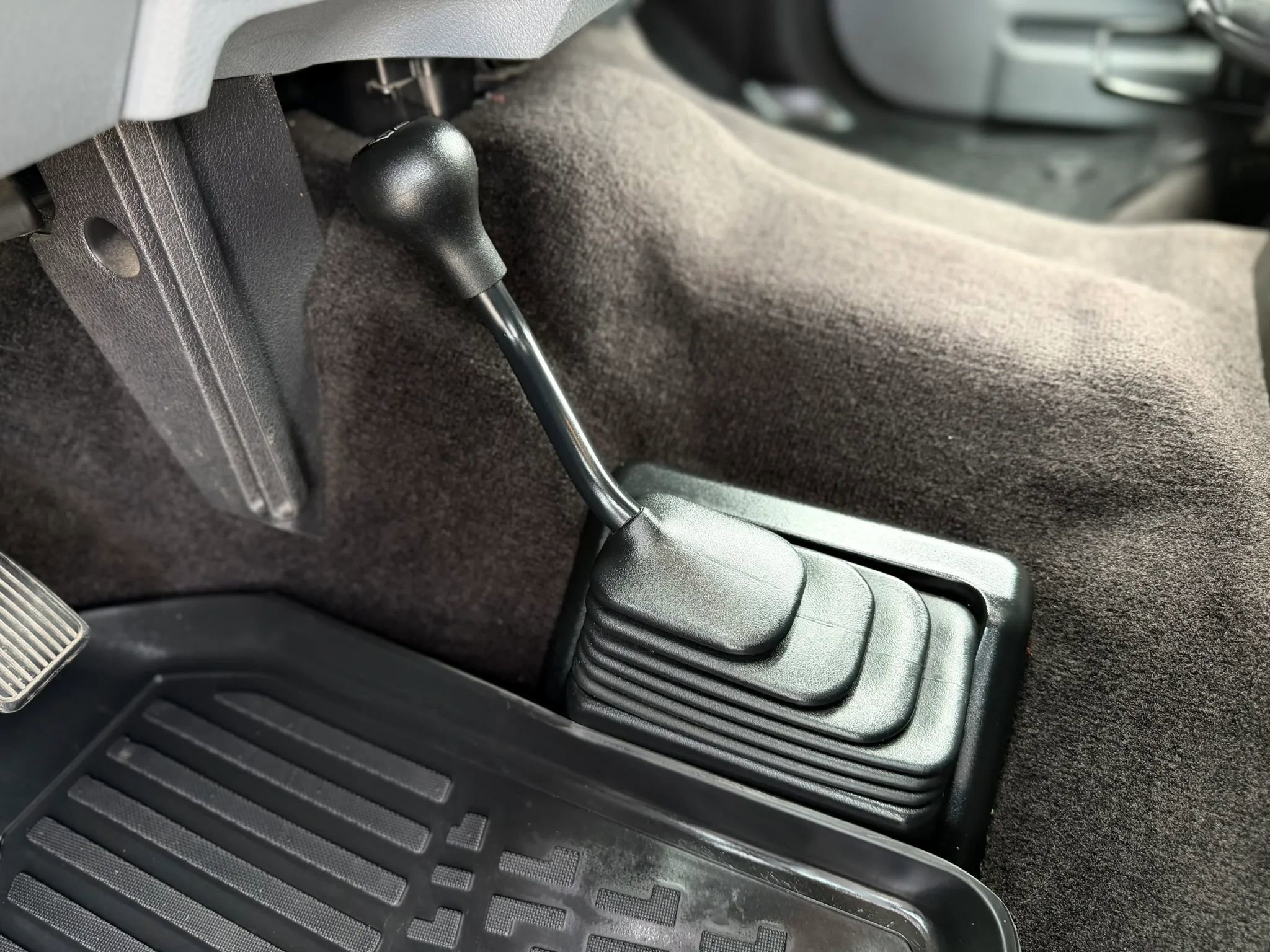 Used 2016 Ford F350 XLT w/ XLT Premium Package AWD/4WD image 26