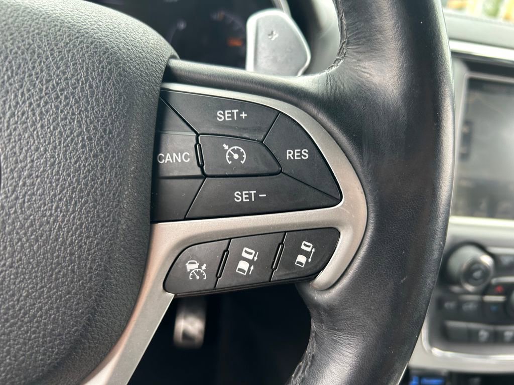 Used 2016 Jeep Grand Cherokee High Altitude image 18