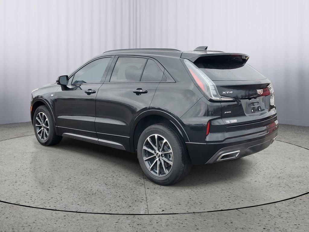Certified 2024 Cadillac XT4 Sport w/ Cold Weather Package image 4