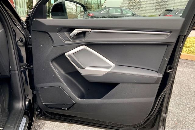 Used 2025 Audi Q3 2.0T Premium Plus w/ Premium Plus Package image 22