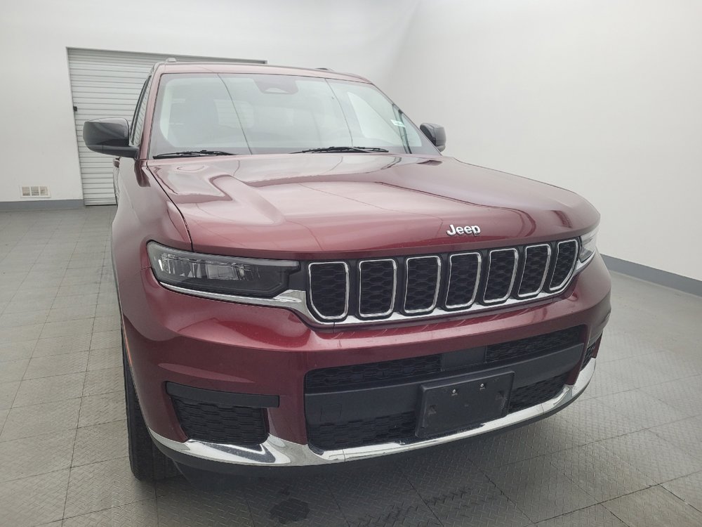 Used 2023 Jeep Grand Cherokee L Laredo image 14