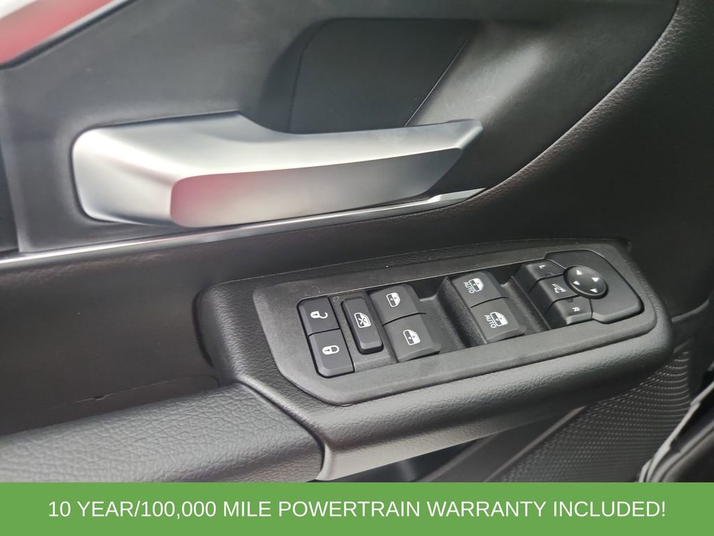 New 2026 RAM 1500 4x4 Crew Cab image 21