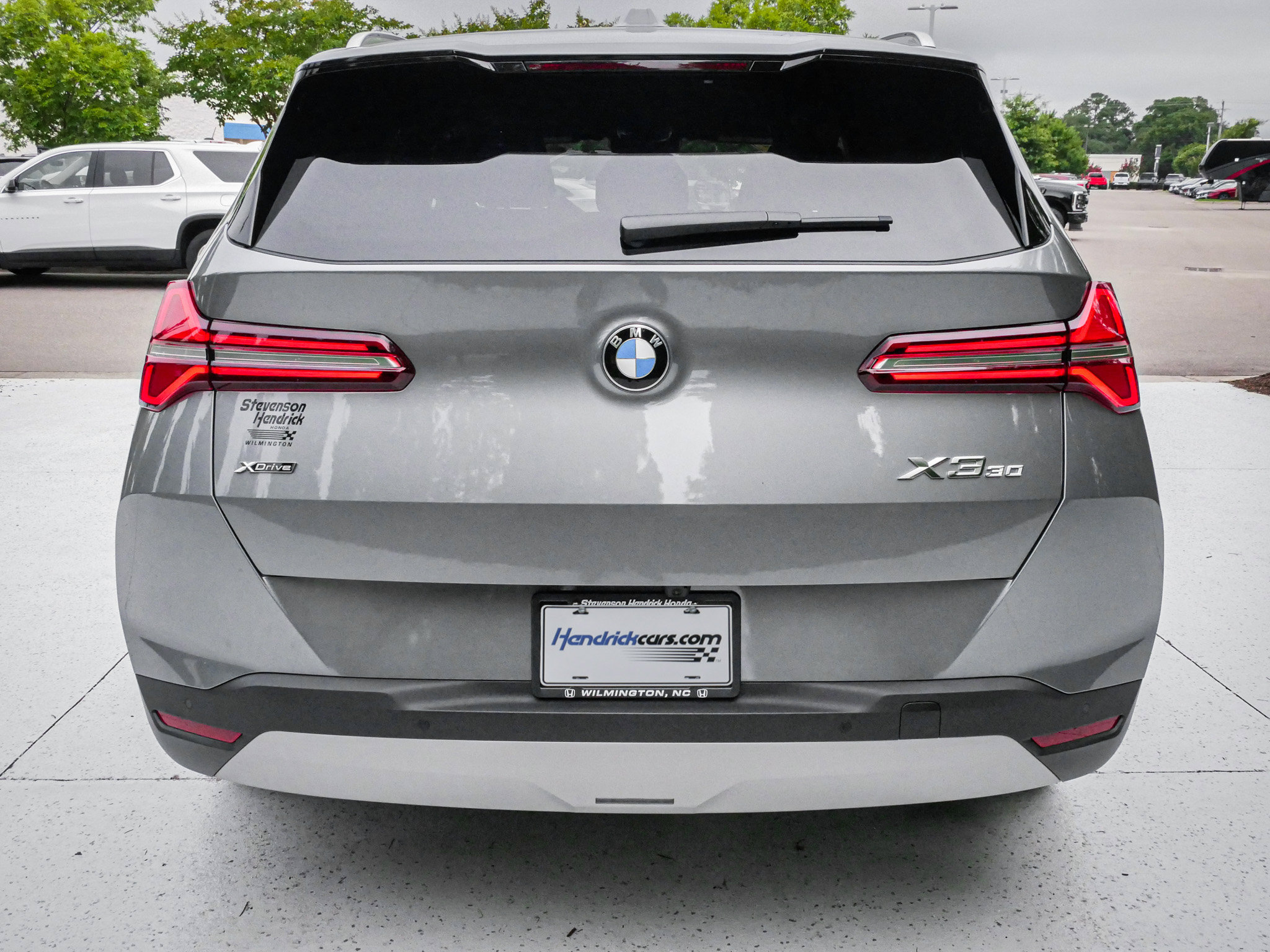 Used 2025 BMW X3 xDrive30i w/ Convenience Package AWD/4WD image 9