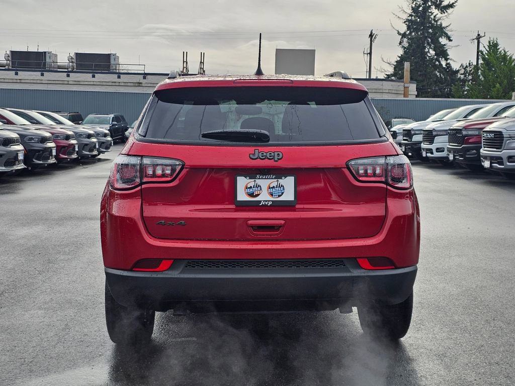 New 2026 Jeep Compass Latitude image 7