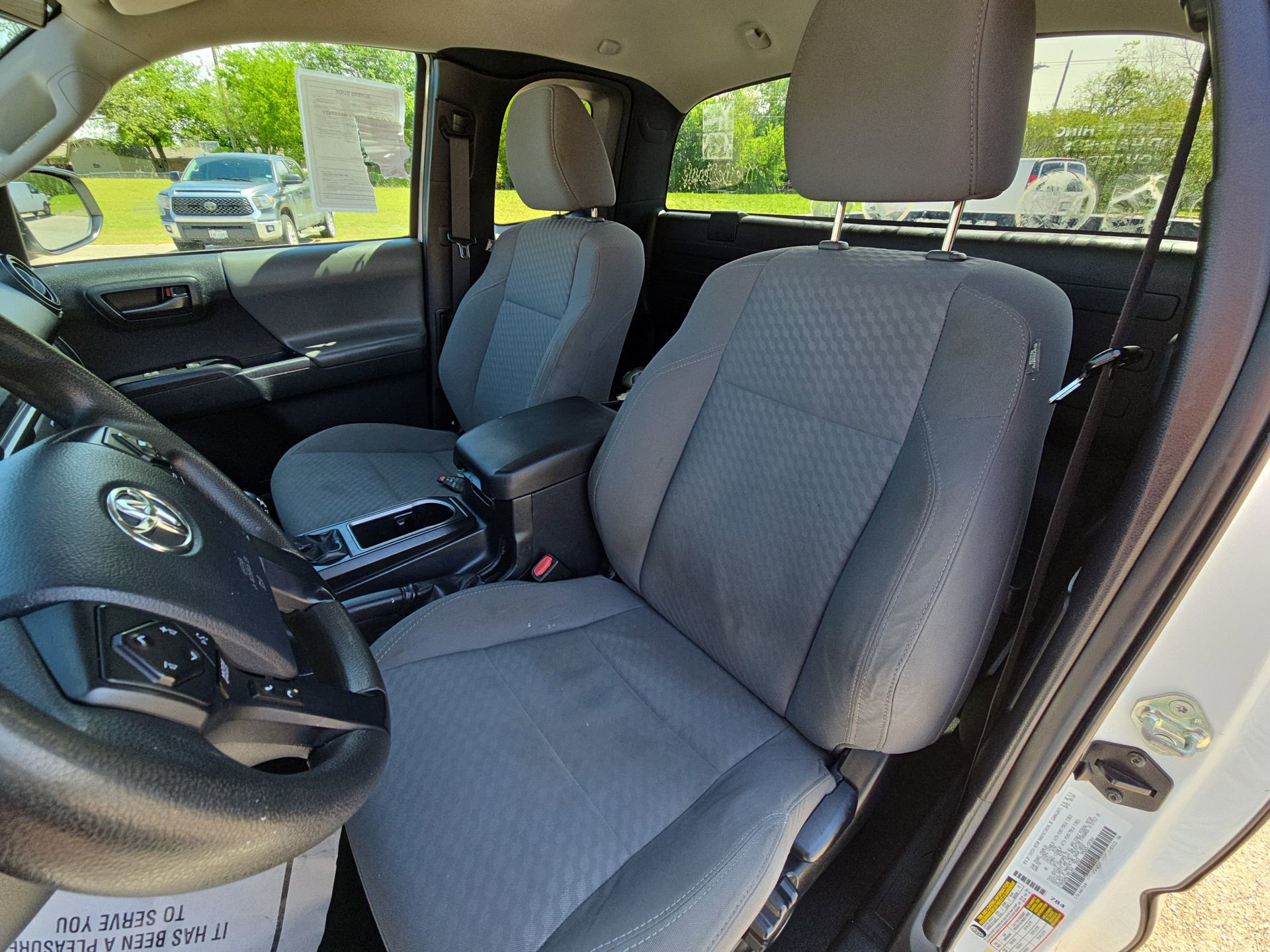 Used 2020 Toyota Tacoma SR RWD image 11