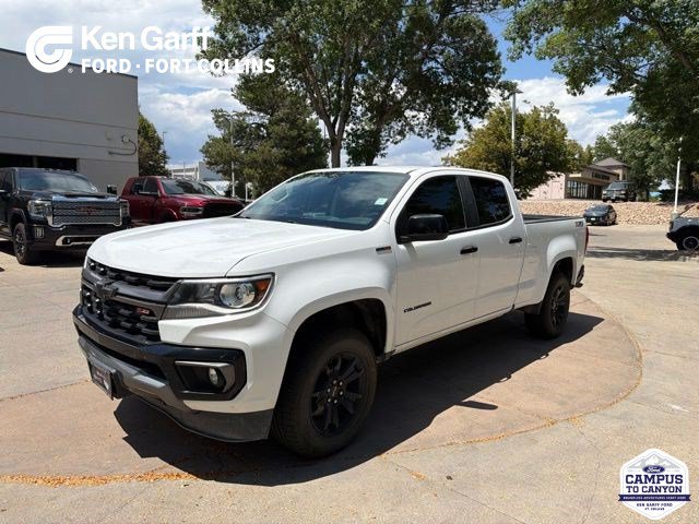 Used 2022 Chevrolet Colorado Z71 AWD/4WD image 1