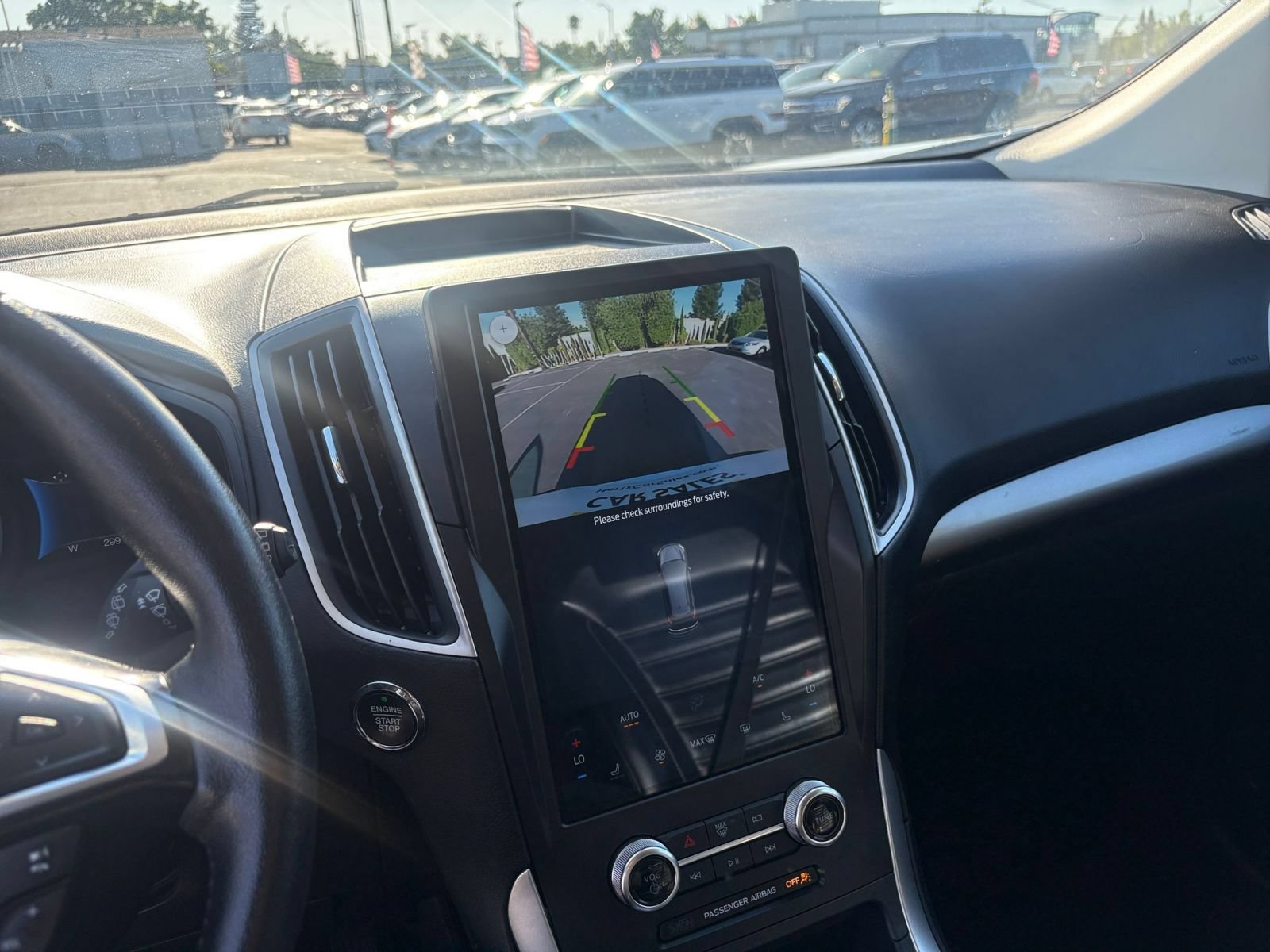 Used 2024 Ford Edge SEL AWD/4WD image 25