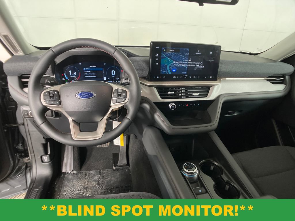 New 2026 Ford Explorer Active image 7