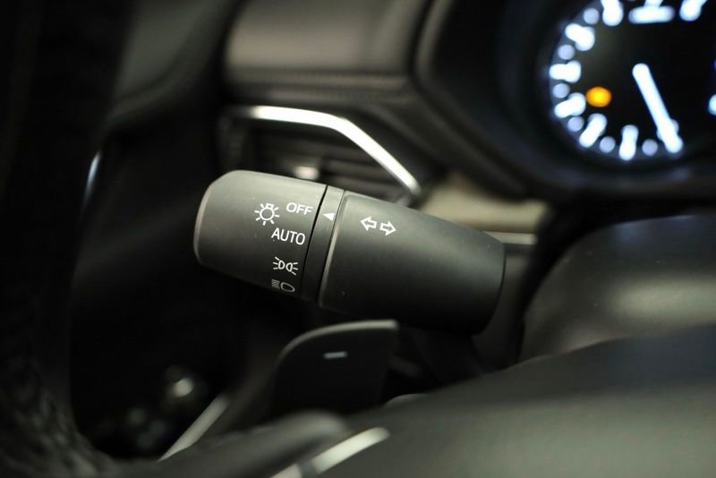 Used 2024 MAZDA CX-5 Signature image 28