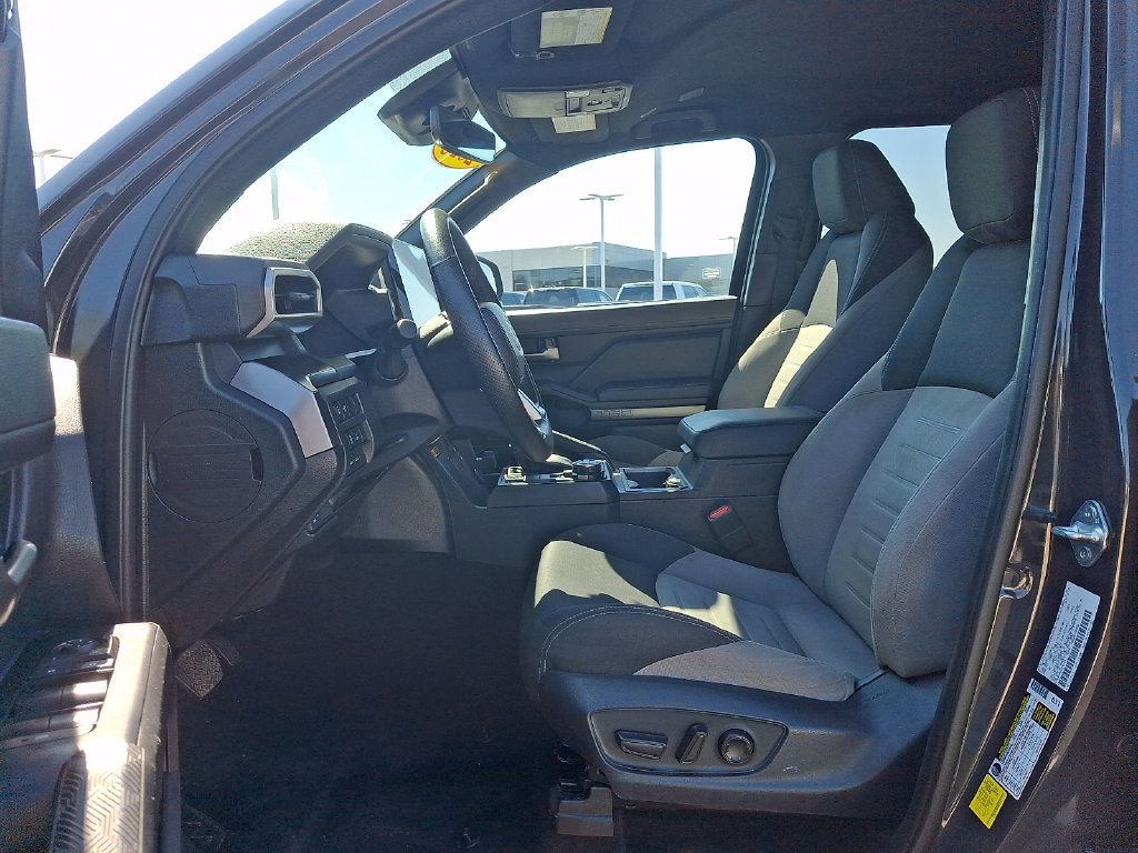 Used 2025 Toyota Tacoma TRD Off-Road w/ TRD Off Road Upgrade Package AWD/4WD image 13