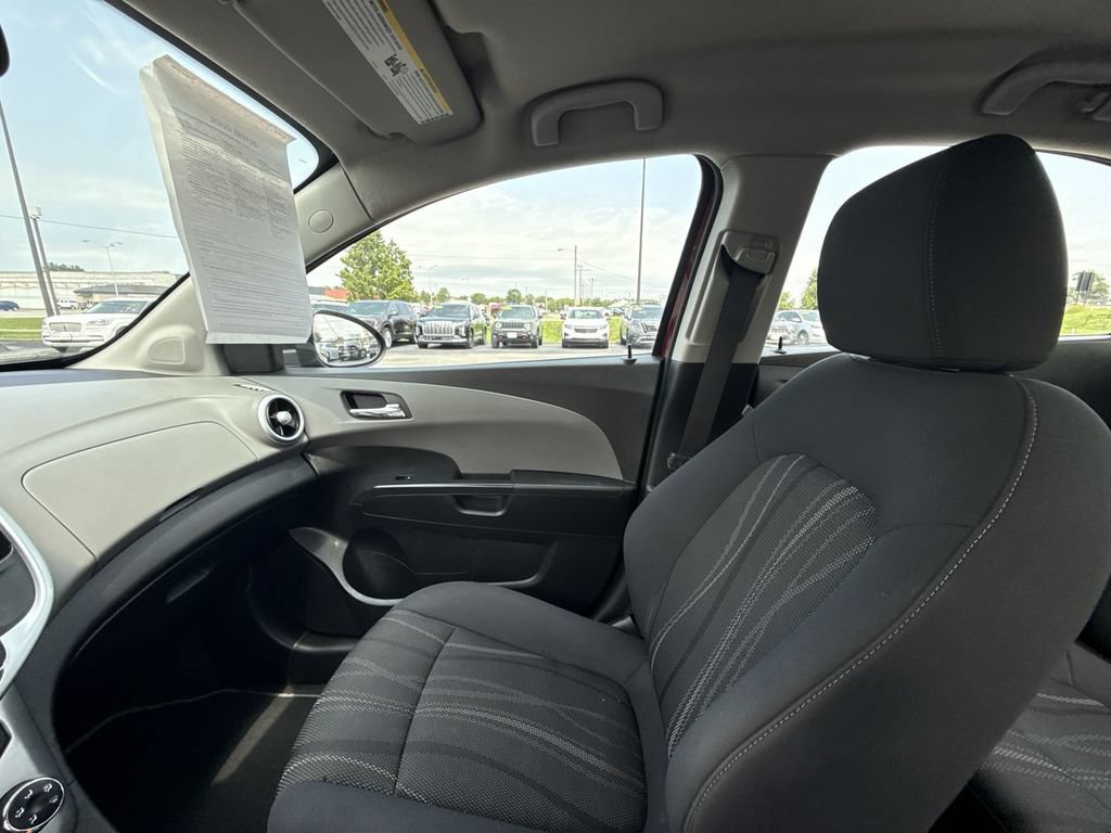 Used 2017 Chevrolet Sonic LT FWD image 22