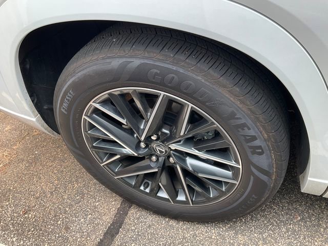 Used 2025 Lexus TX 350 AWD w/ Technology Package image 11