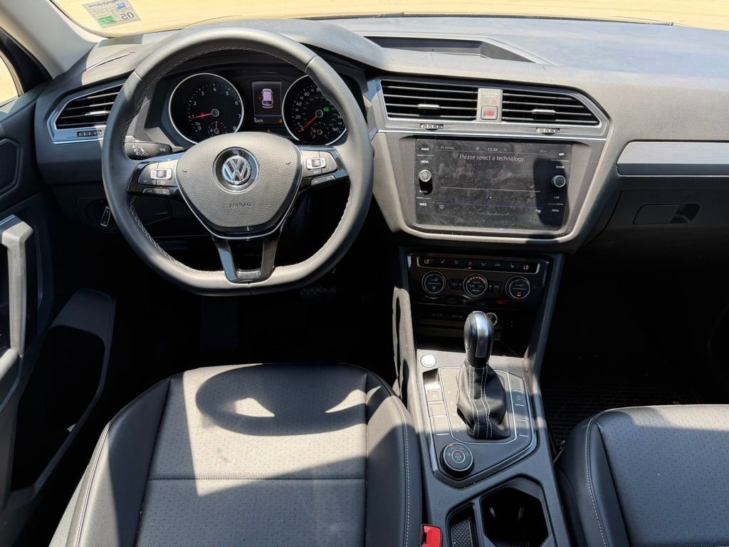 Used 2021 Volkswagen Tiguan SE AWD/4WD image 12