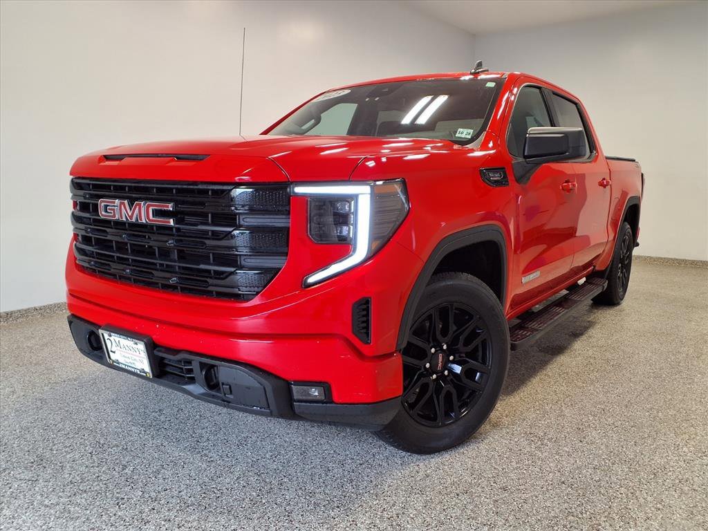 Used 2023 GMC Sierra 1500 Elevation image 1