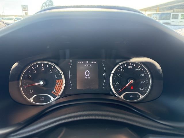 Used 2020 Jeep Renegade Altitude FWD image 14