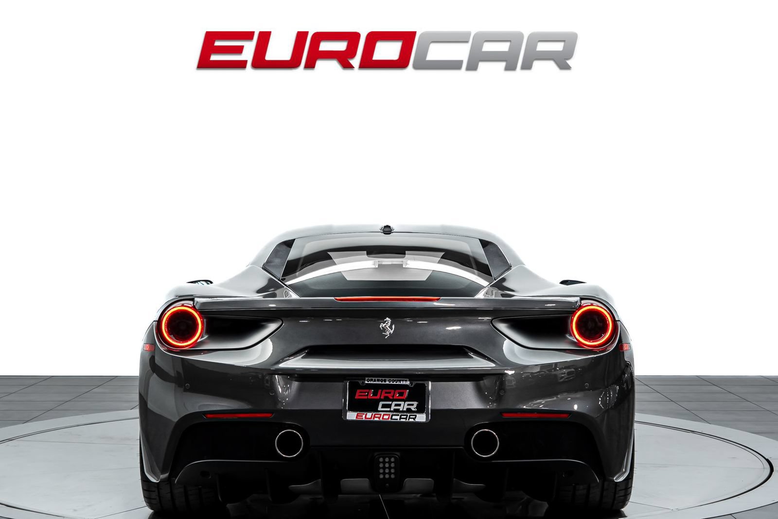 Used 2018 Ferrari 488 GTB RWD image 4