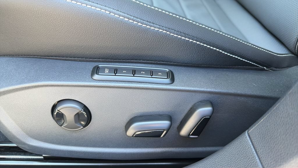 New 2026 Volkswagen Jetta SEL FWD image 13