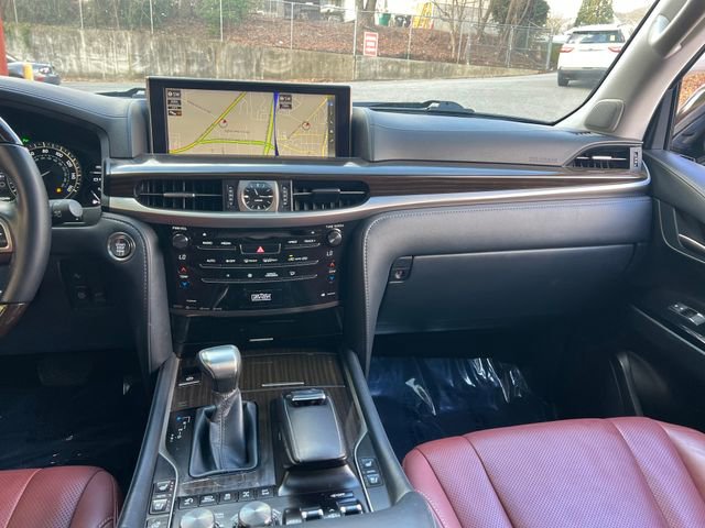 Used 2019 Lexus LX 570 570 image 17