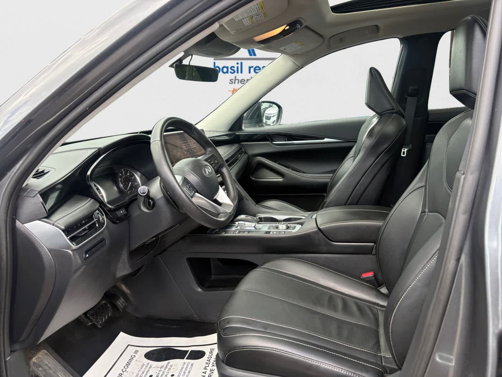 Used 2023 INFINITI QX60 Pure AWD/4WD image 10