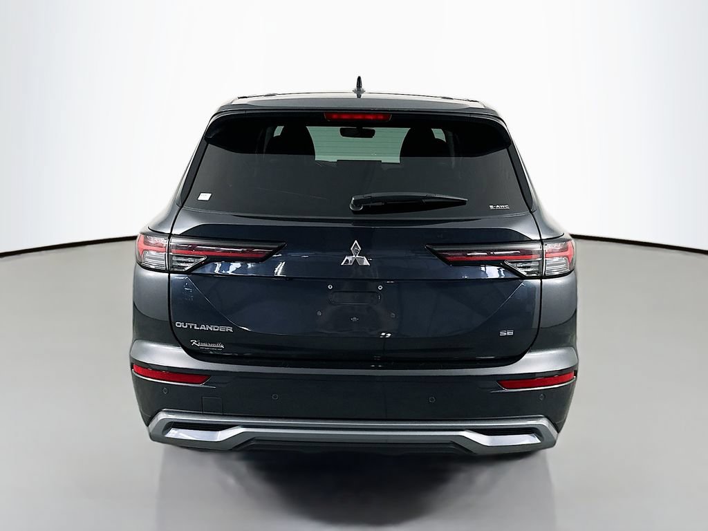 Used 2025 Mitsubishi Outlander SE AWD/4WD image 6