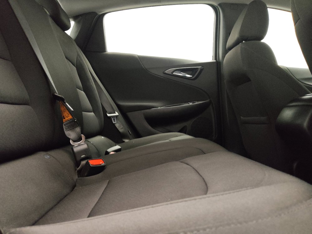 Used 2021 Chevrolet Malibu RS FWD image 19