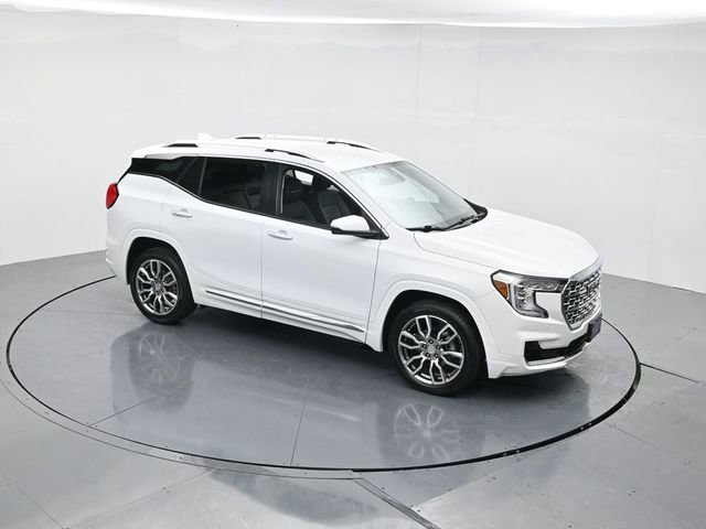 Used 2022 GMC Terrain Denali image 47