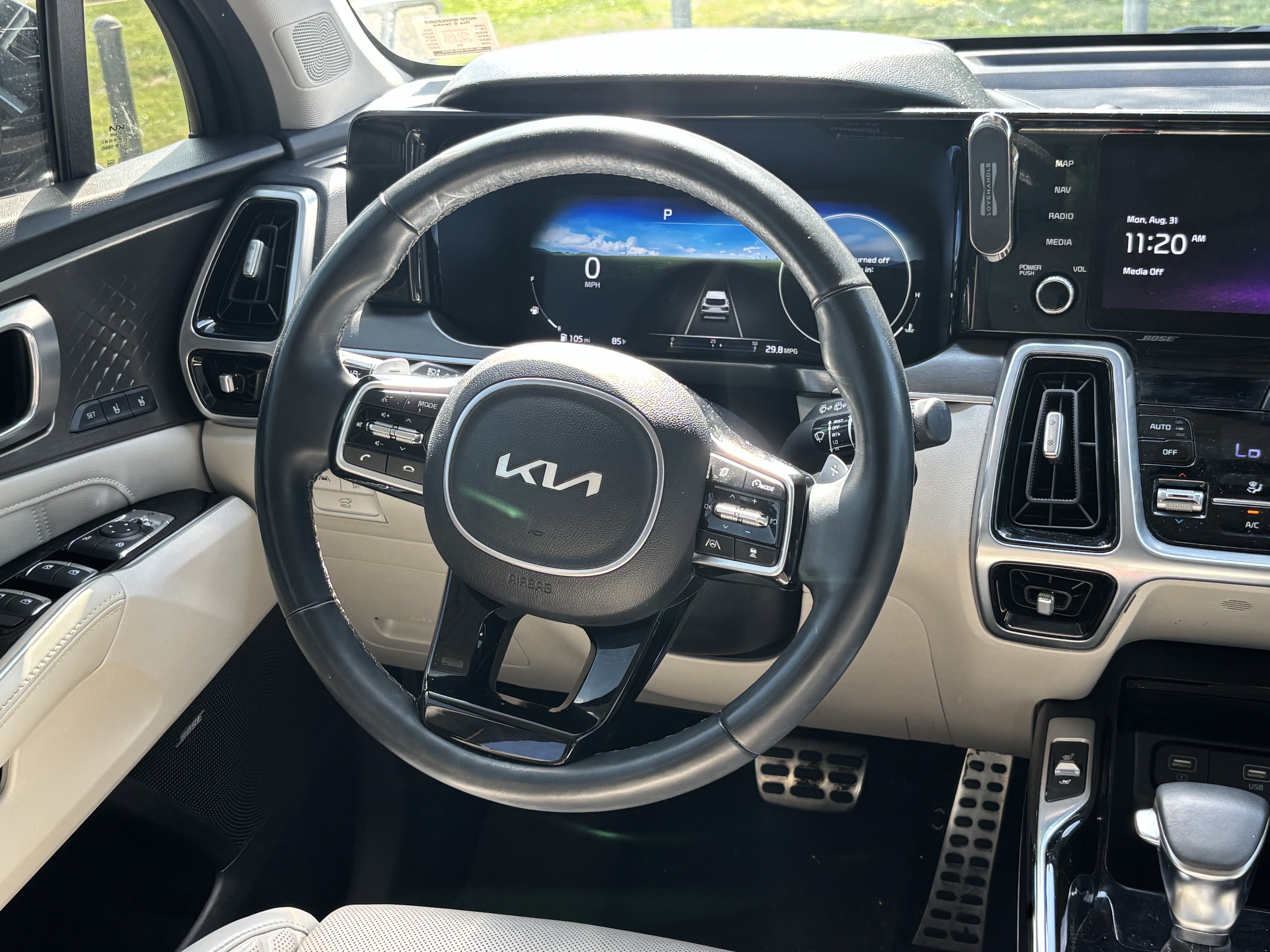 Used 2022 Kia Sorento SX FWD image 21