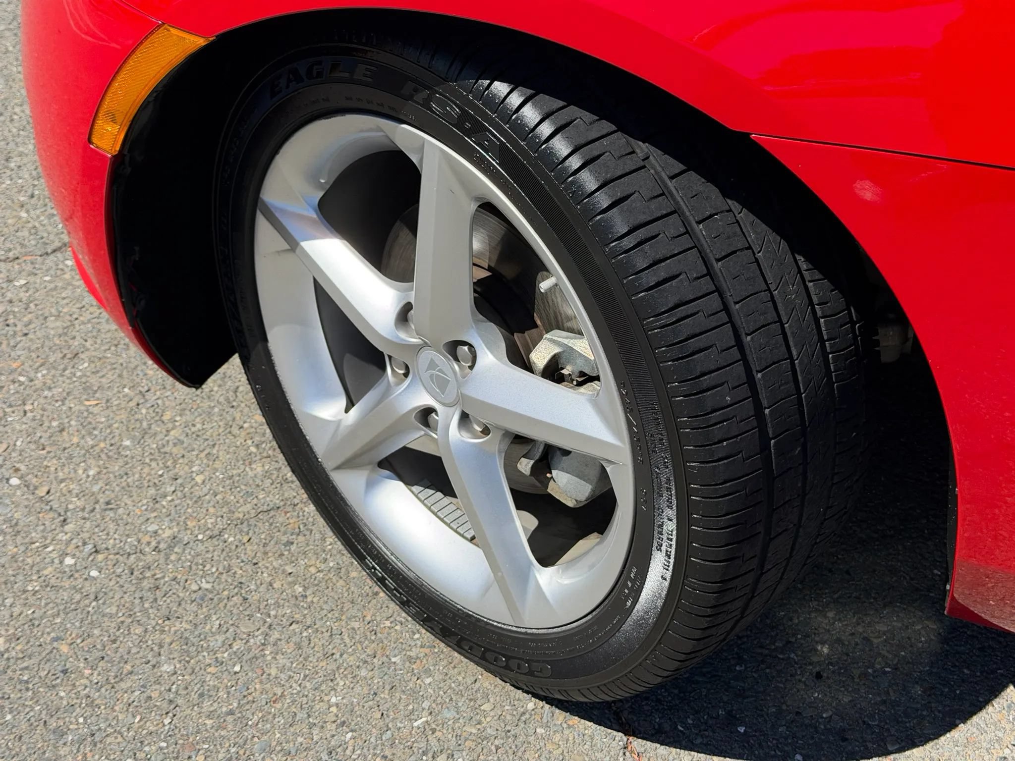 Used 2008 Saturn Sky w/ Premium Trim Package RWD image 8