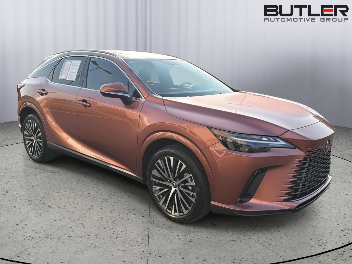 Certified 2025 Lexus RX 350 Premium Plus w/ Accessory Package (Z1) FWD image 8