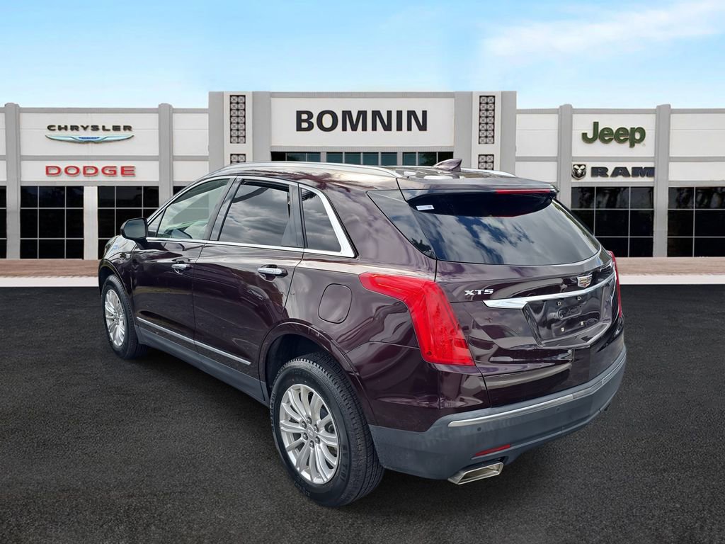 Used 2018 Cadillac XT5 FWD image 4