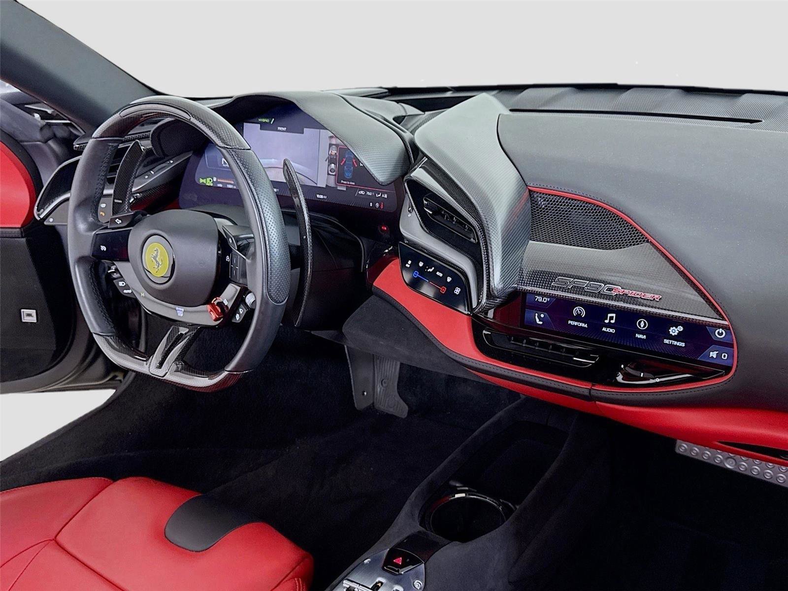 Used 2022 Ferrari SF90 Spider image 32