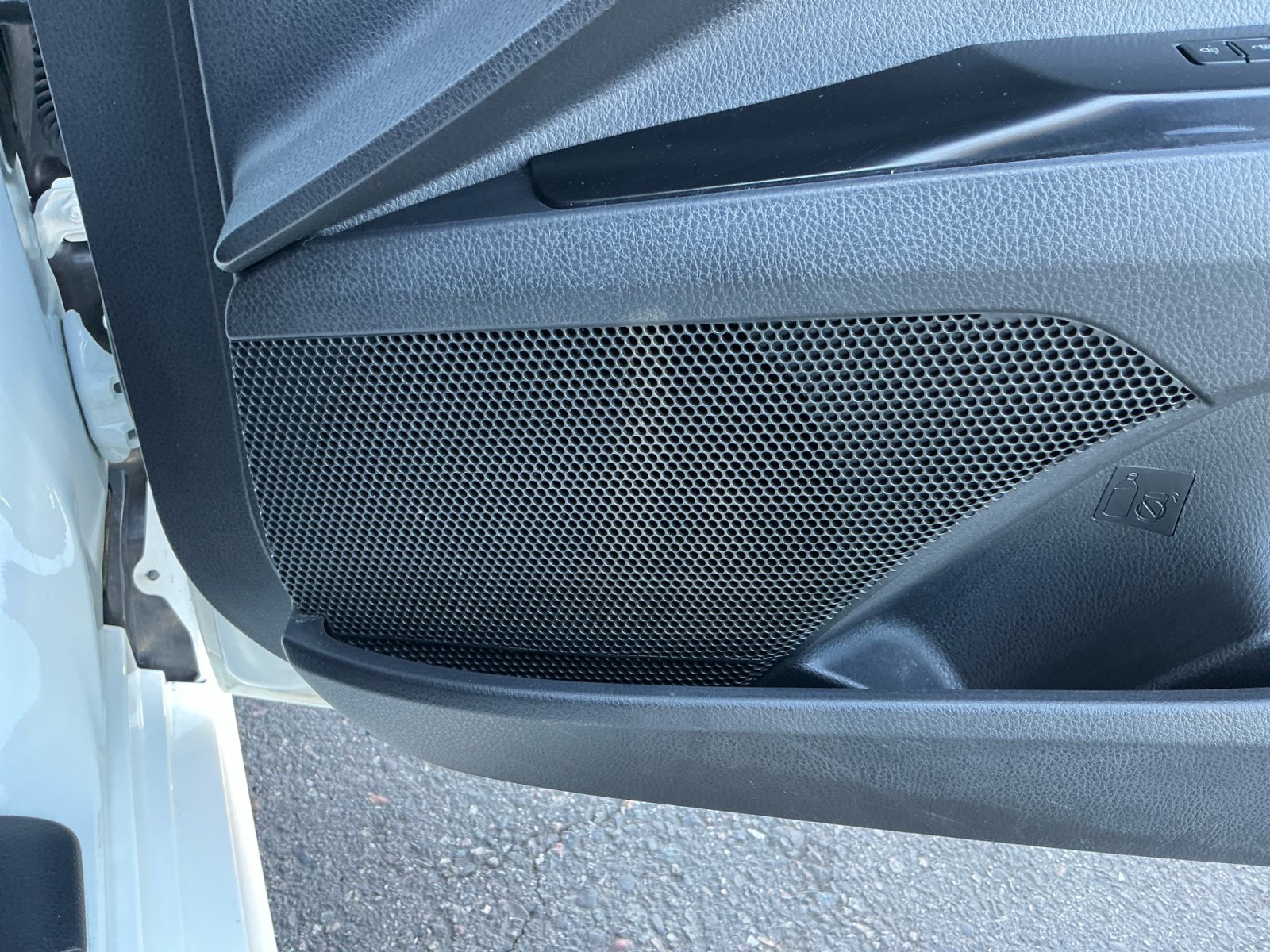 Certified 2025 Toyota Camry SE FWD image 27