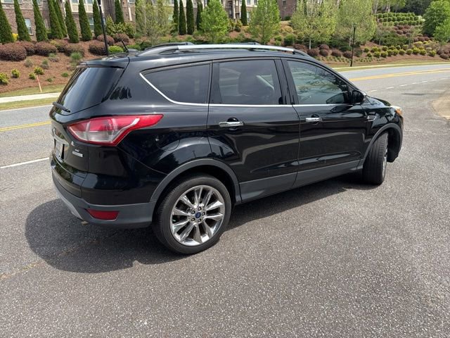 Used 2016 Ford Escape SE w/ SE Chrome Package FWD image 3
