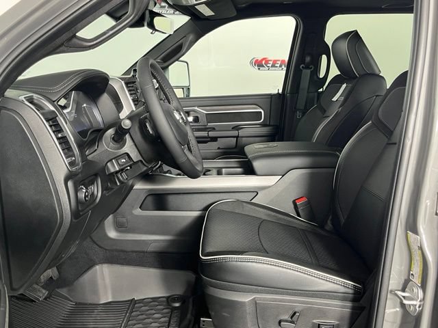New 2026 RAM 3500 Laramie AWD/4WD image 26