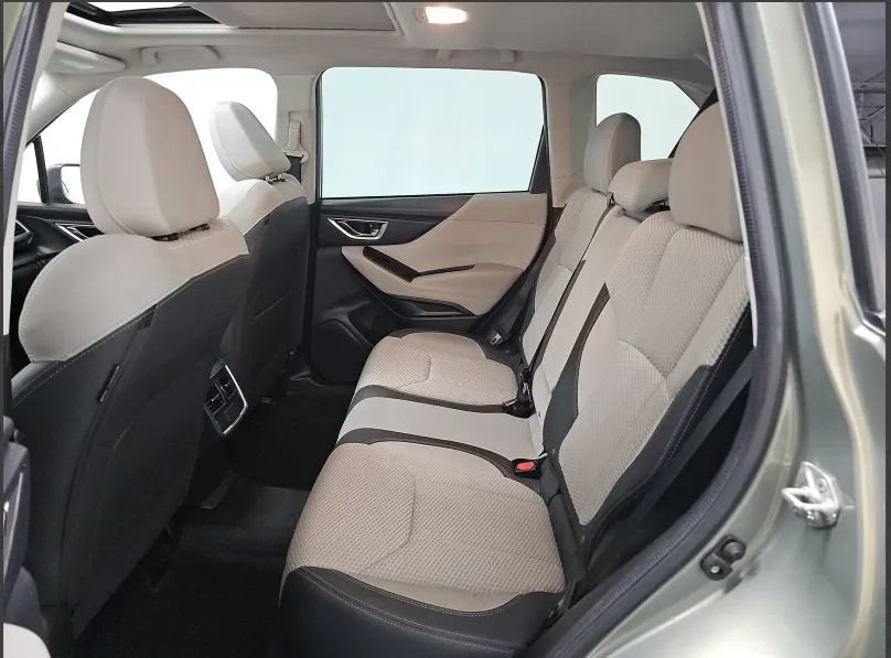 Used 2021 Subaru Forester Premium AWD/4WD image 6