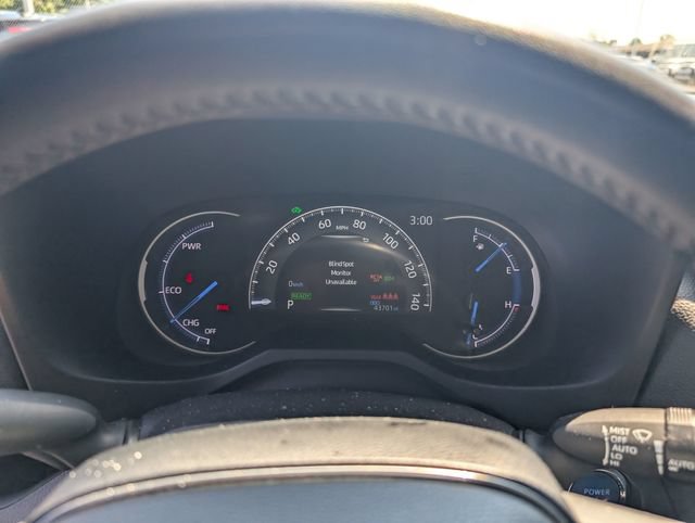 Used 2022 Toyota RAV4 XSE w/ XSE Grade Weather Package AWD/4WD image 18