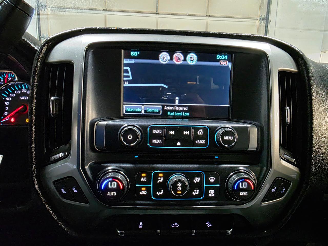 Used 2015 Chevrolet Silverado 1500 LT w/ All Star Edition AWD/4WD image 34