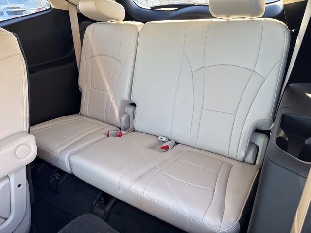 Used 2022 Buick Enclave Premium image 24