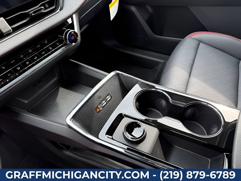 New 2027 Chevrolet Equinox RS AWD/4WD image 17
