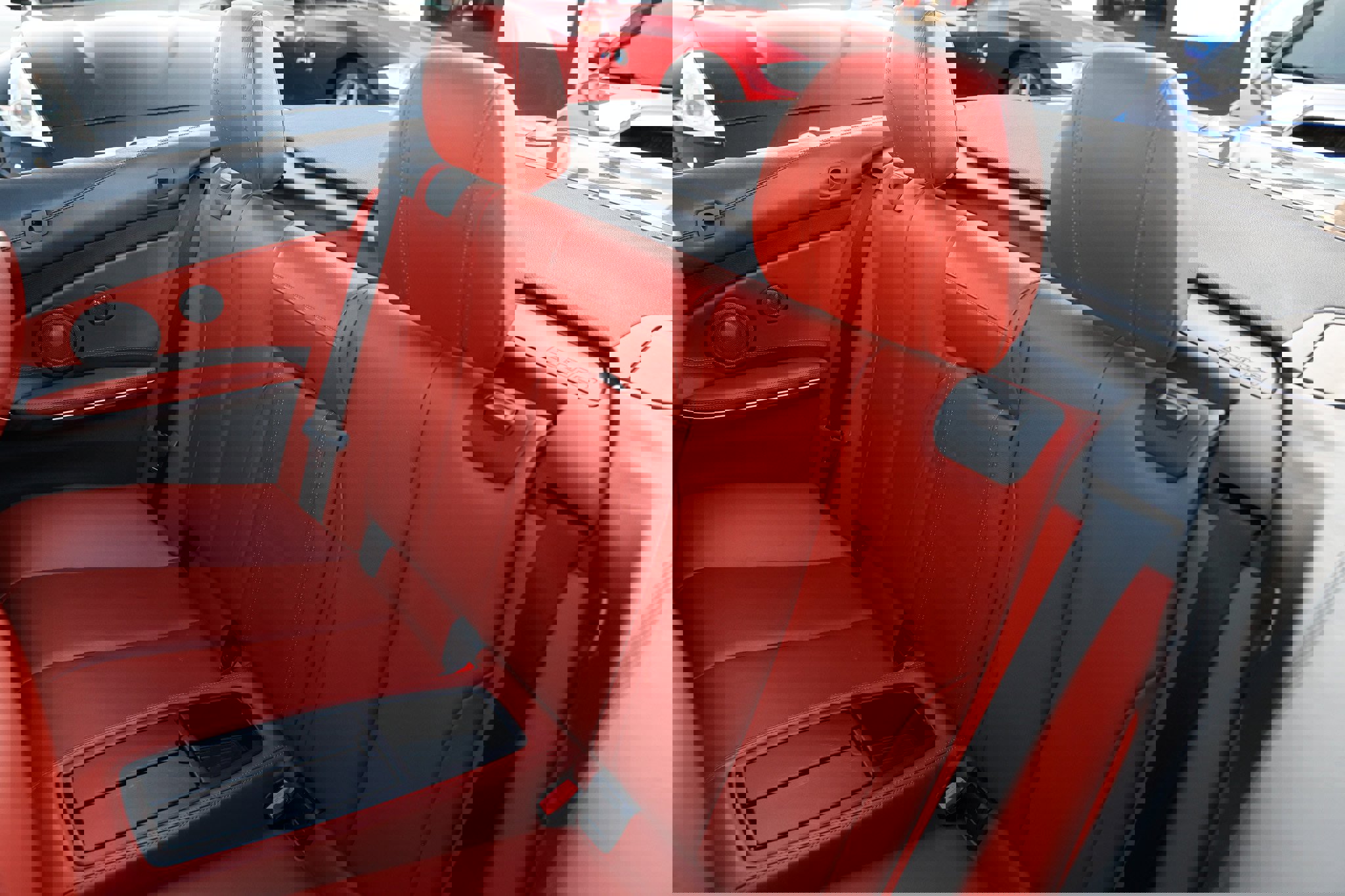 Used 2016 BMW M4 Convertible image 11