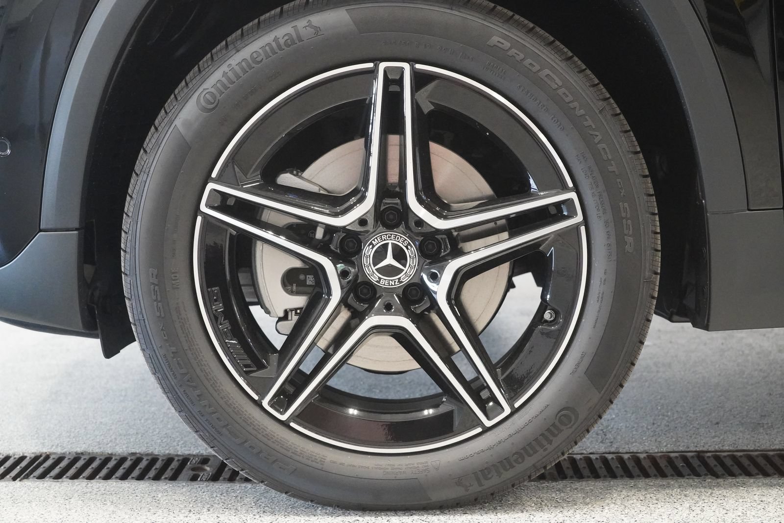 New 2026 Mercedes-Benz GLA 250 4MATIC image 11