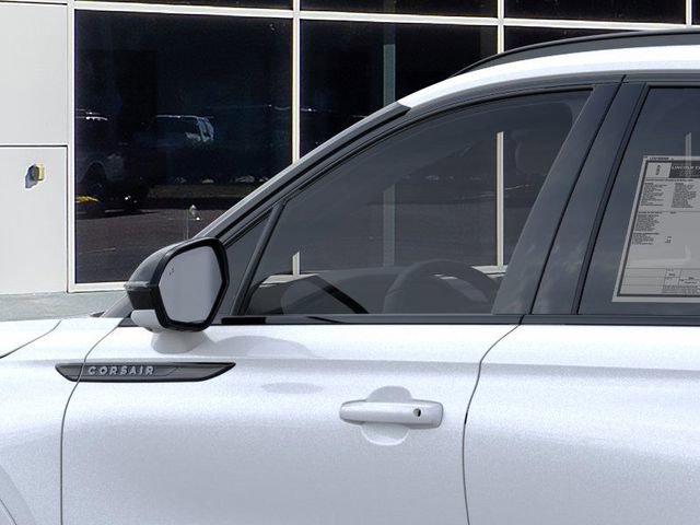 New 2026 Lincoln Corsair Reserve w/ Jet Appearance Package FWD image 39
