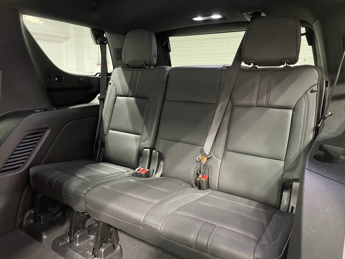 Used 2023 Chevrolet Tahoe RST w/ Sport Performance Package AWD/4WD image 18