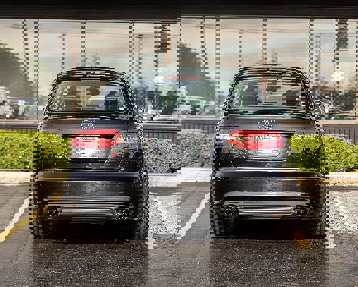 Used 2011 Audi S6 Prestige image 12