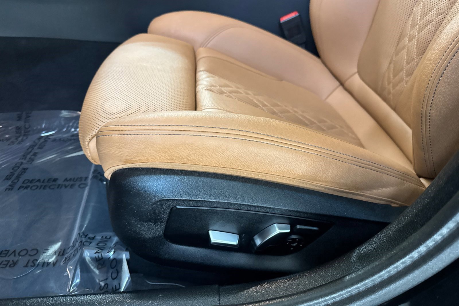 Certified 2023 BMW 530i w/ Convenience Package image 15