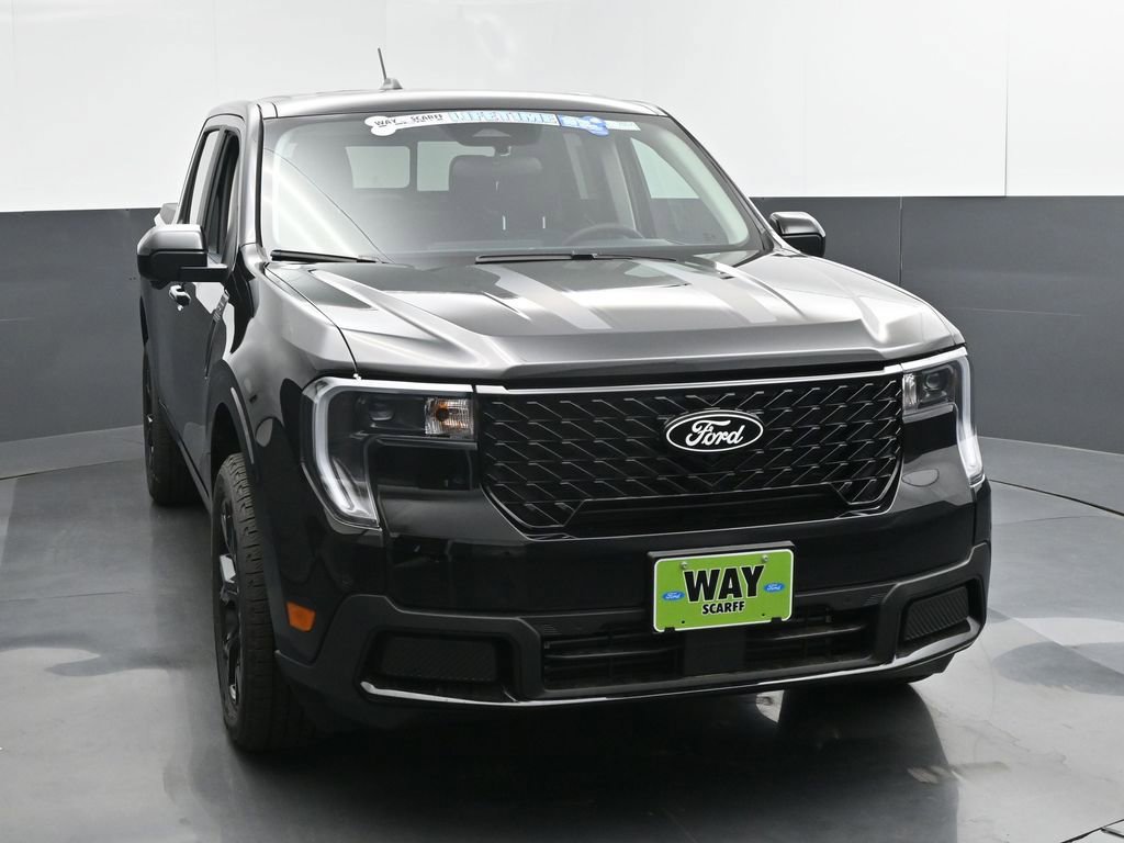 New 2025 Ford Maverick Lariat w/ Black Appearance Package image 9