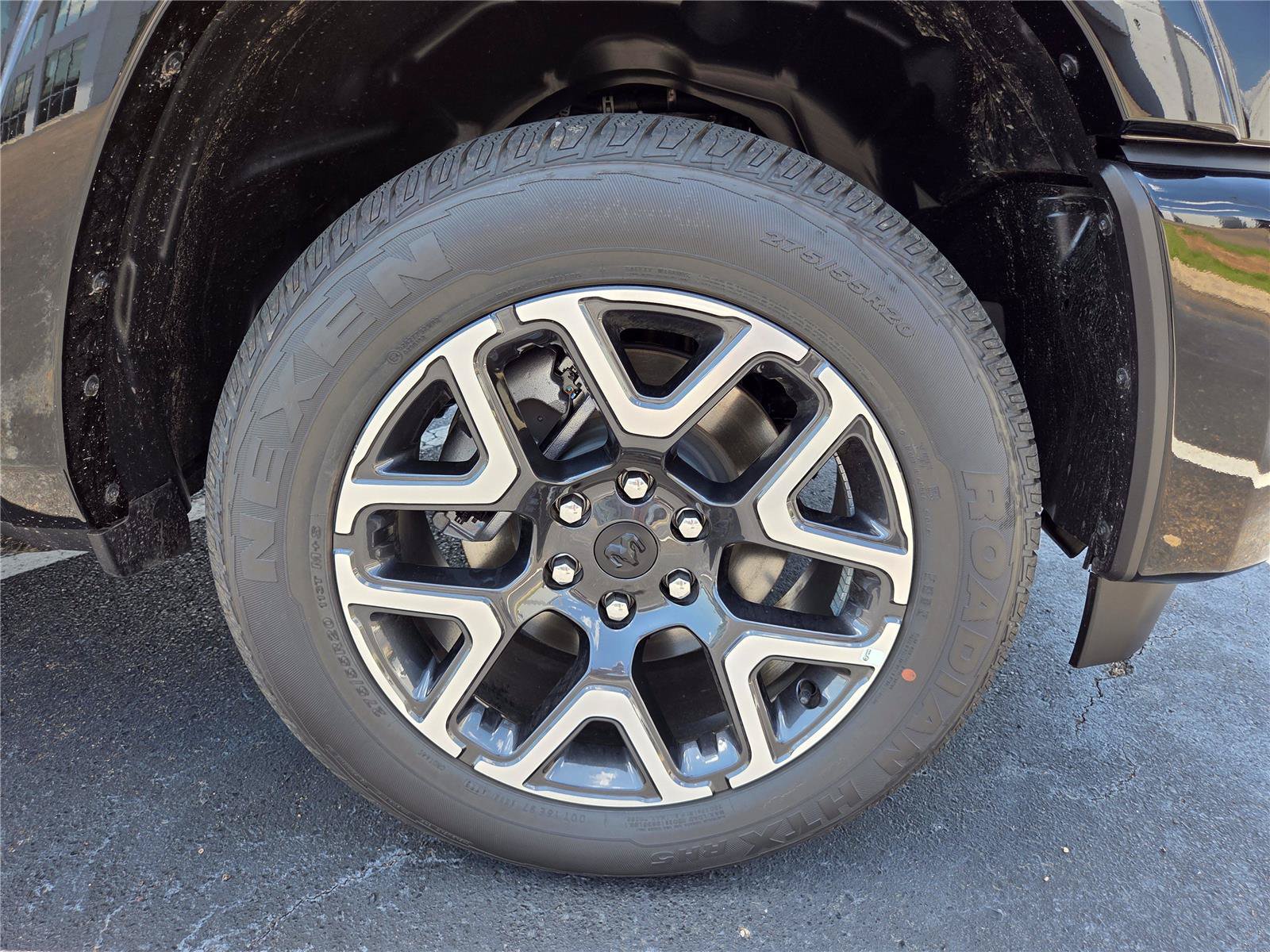 New 2026 RAM 1500 Laramie w/ Laramie Southwest Edition AWD/4WD image 33
