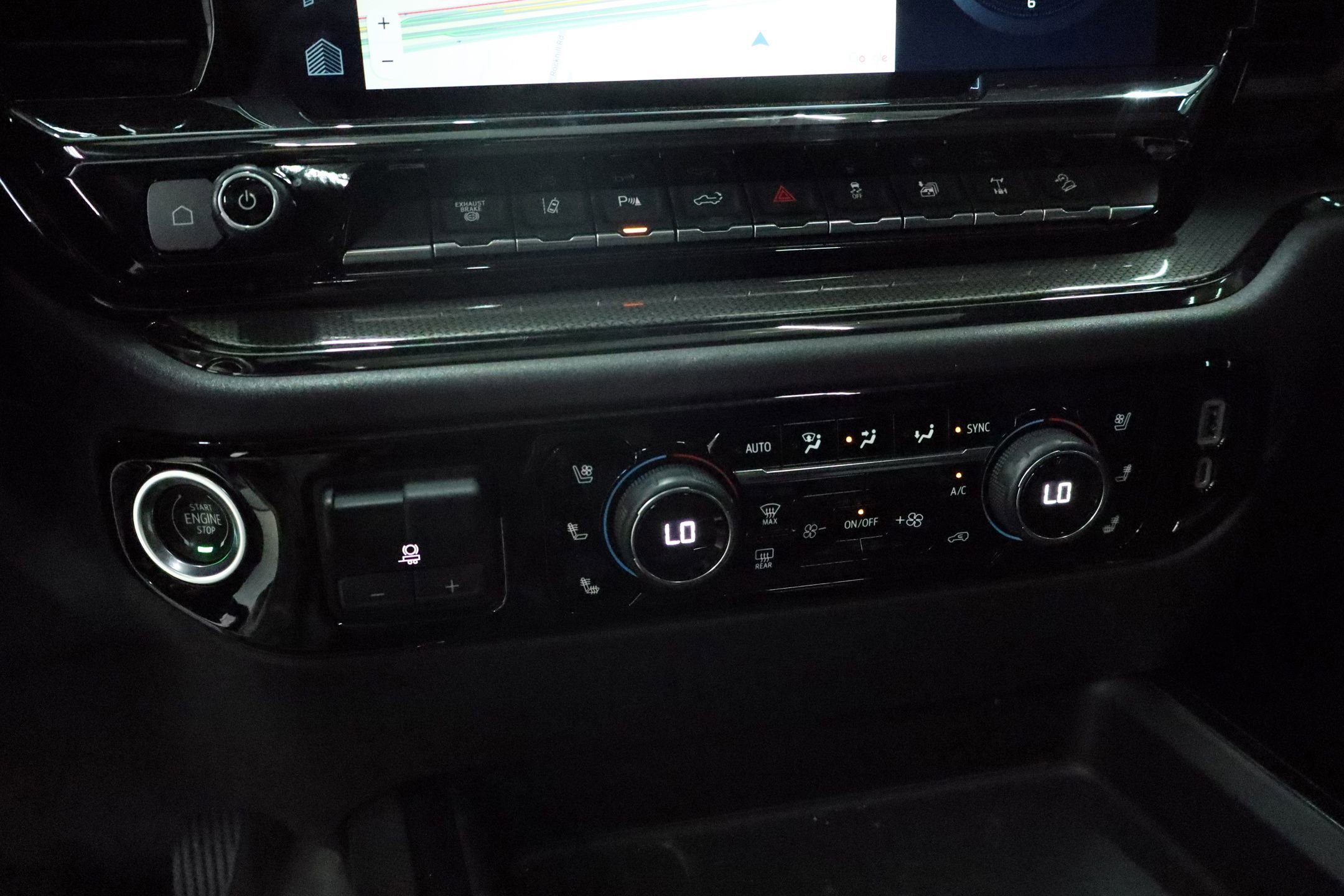 Used 2024 Chevrolet Silverado 2500 ZR2 w/ ZR2 Bison Edition image 21